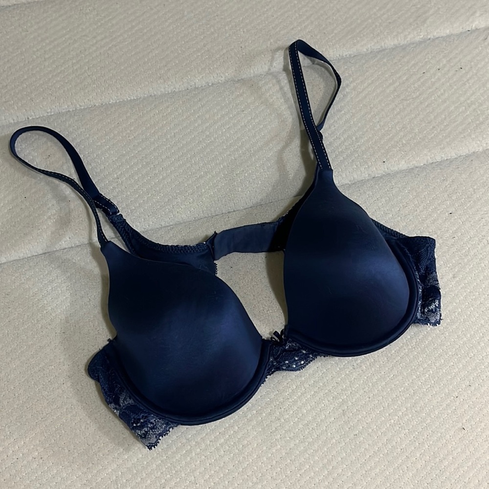 Maidenform Bra - Size 34B